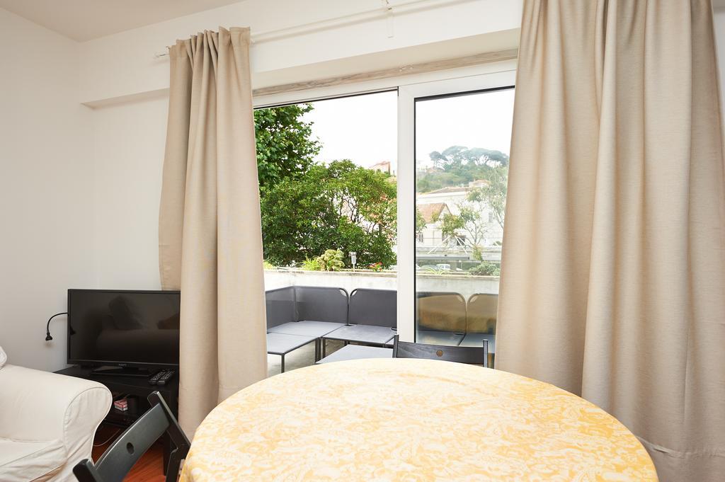 Villa Lunae - Sintra Flats ภายนอก รูปภาพ